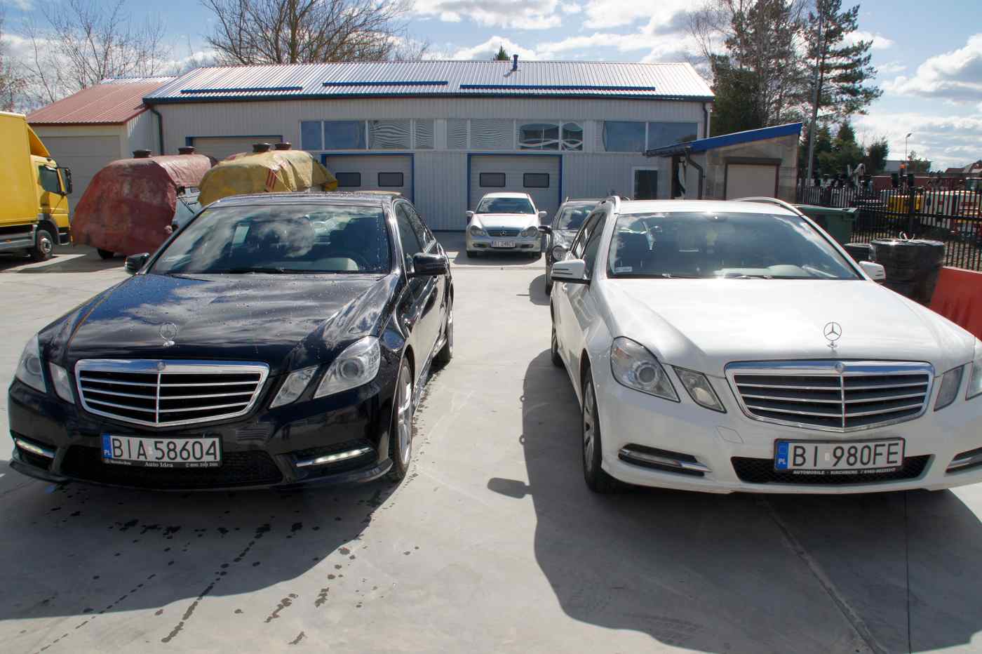 Aktywny asystent kąta martwego nieaktywny Mercedes